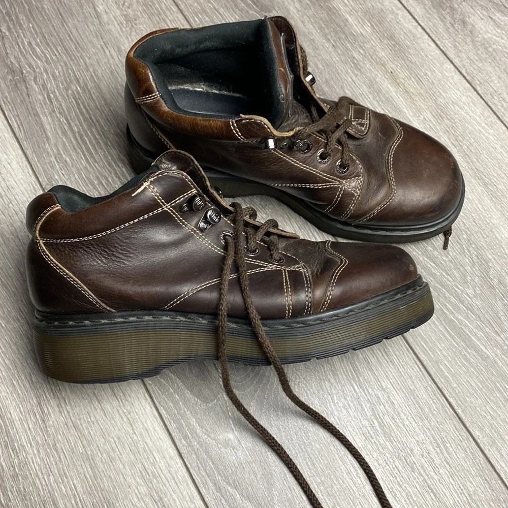 DrMartens, Men’s size 9 boots - Picture 6 of 11